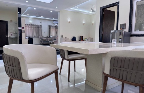 Paud Villa | 4BHK Luxury Riverside Villa in Mulshi, ideal for large groups.