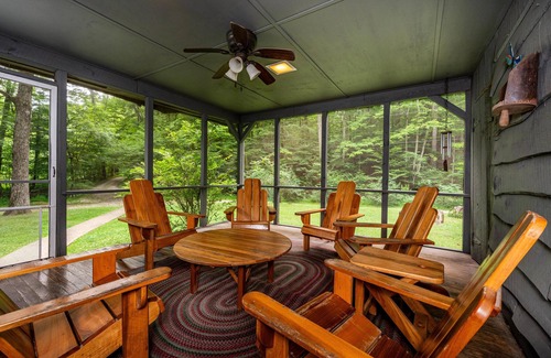 Nashville House | 4BR, 2 BA
