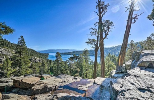 South Lake Tahoe House | 4BR/3BA house with mountain views