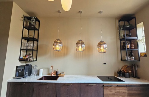 Gamle Oslo Apartment | 4BR in oldtown, just steps from opera, Munch, beaches, cafes, shops & local eats