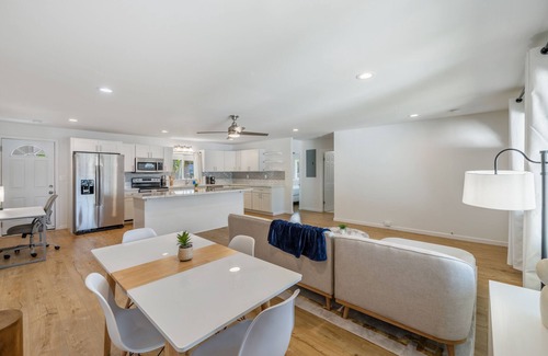 Wahiawa House | 4BR Oahu - Sleeps 8, WFH, A/C + Beach, Dole + Surf