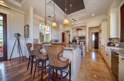 Kaanapali House | 4BR Oceanview Estate | Infinity Pool + Pickleball Ct.