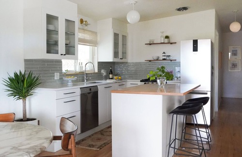 Alta Vista Area House | 4br Olde Town ~ Firepit ~ Outdoor Heated Dining ~ Playset