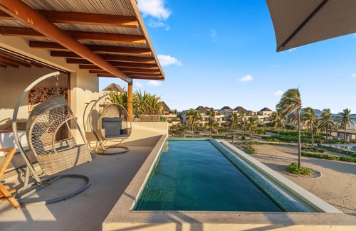 Ixtapa Villa | 4BR Villa Playa Blanca – Infinity Views & Comfort