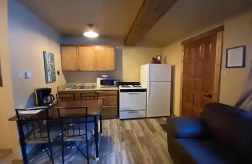 Red River Condo | 4K River Ranch Condo 1 Sleeps 2