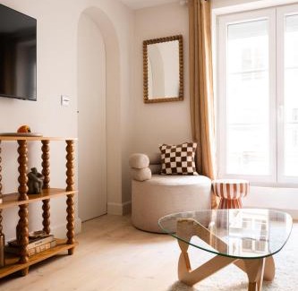 Quartier de la Place-Vendome Apartment | 4P 1BR - Monthly Rental - Step from Place Vendôme