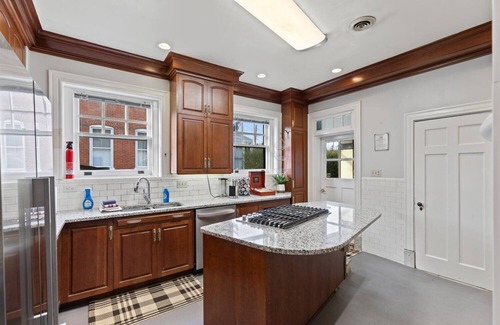 Lancaster House | 5,100 Sq Ft Mansion w/Firepit & Grill Near Sight & Sound In Lancaster