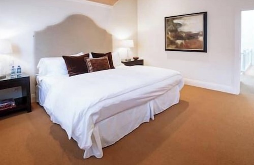 Aspen House | 5/6.5 Stunning Single Home in Aspen to Gondola