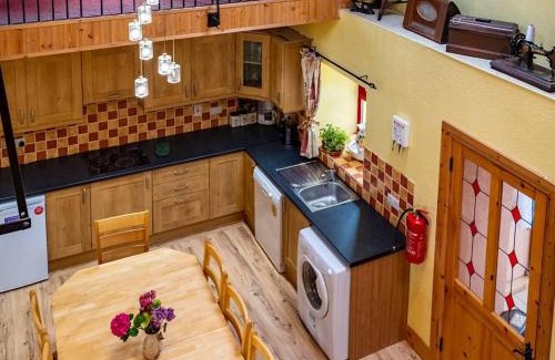 Connemara House | 5 Bed in Cashel oc-ii14799