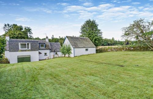 Murthly House | 5 Bed in Dunkeld 90585