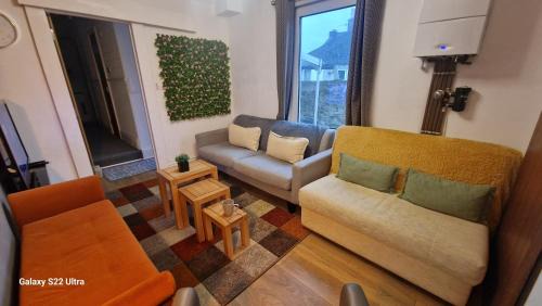 Plymouth Apartment | 5 Bed Plymouth Home-Free Parking - Close to City Centre
