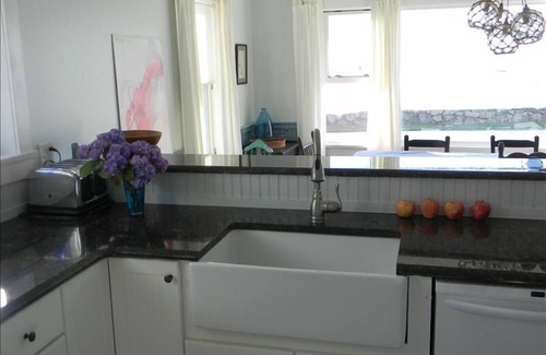 Groton Long Point Cottage | 5-Bedroom/2-Bath Beach-Front Cottage - Groton Long Point, Connecticut