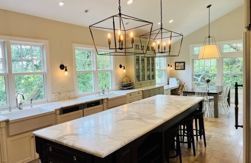 Kentfield House | 5 bedroom, 5 bath with heated saltwater pool & hot tub