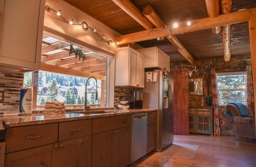 Taos Ski Valley Cabin | 5 bedroom accommodation in Red River