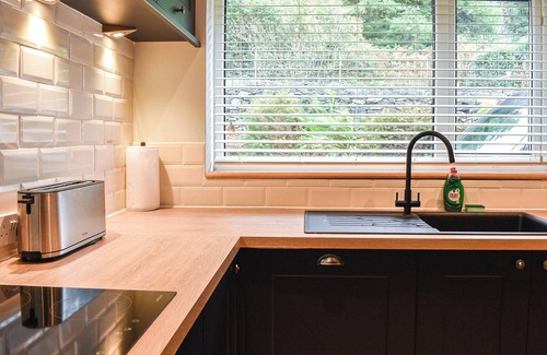 Bangor Cottage | 5 bedroom accommodation in Tregarth, near Bangor