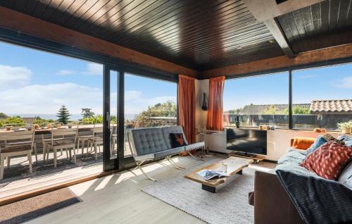 Kalundborg House | 5 Bedroom Amazing Home In Kalundborg
