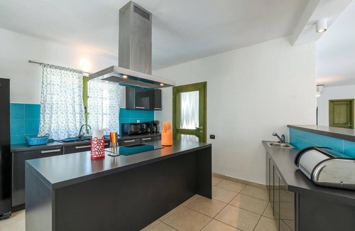 Valtura House | 5 bedroom awesome home in Valtura