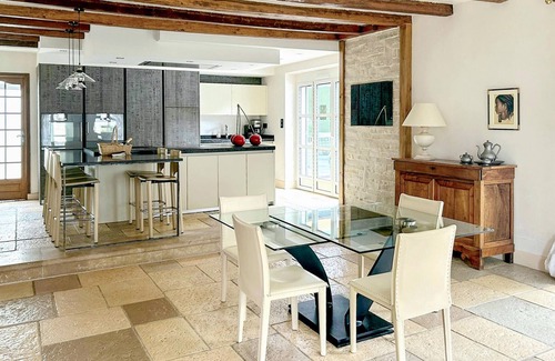 Fauverney House | 5 bedroom beautiful home in Fauverney