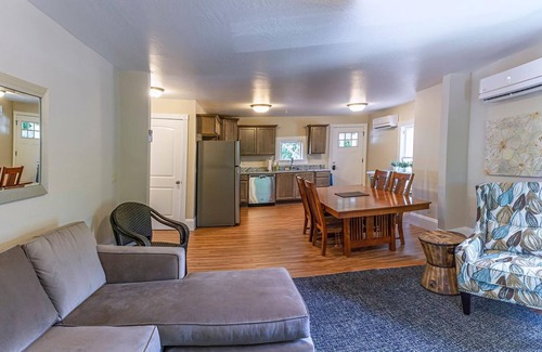 Historic Downtown District Apartment | 5 bedroom historic home with brand new furnishings, and is perfect for up to 14 guests.