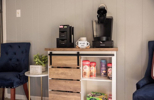 College Station House | 5 Bedroom Home 6 Minutes to Kyle Field—Perfect Game Day House or Ring Dunk