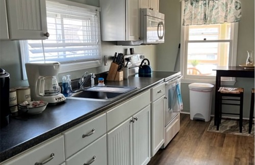 Old Orchard Beach House | 5 Bedroom House Steps to the Beach