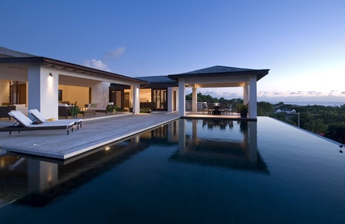 Merlin Bay Villa | 5-Bedroom Luxury Westmoreland Villa