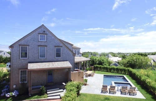 Nantucket Town House | 5 Bedroom, new build with pool