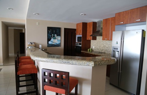 Bucerias Condo | 5 Bedroom Oceanfront condo on pristine beach in Nuevo Vallarta