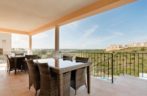 Costa Esuri Villa | 5-Bedroom Villa with Pool, Garden, Wi-Fi & A/C