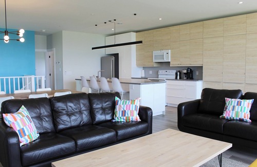 West Covehead House | 5-bedroom Waterfront Home In Brackley, Minutes To National Park Beaches