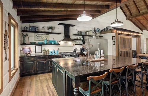 Gainesville House | 5 Bedroom with Private Boat Dock