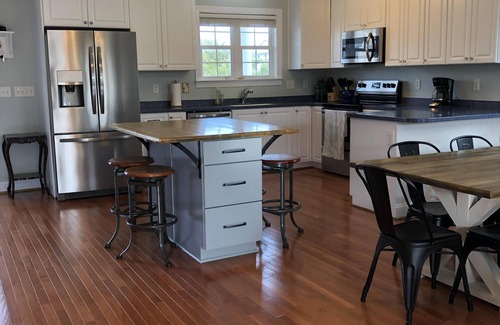 Surf City House | 5 bedrooms, 4 baths, 2 half baths, private pool & private beach access