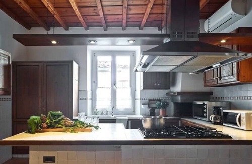 Duomo Apartment | 5 Beds With Unparalleled Views. Exceptional Style in Borgo San Lorenzo