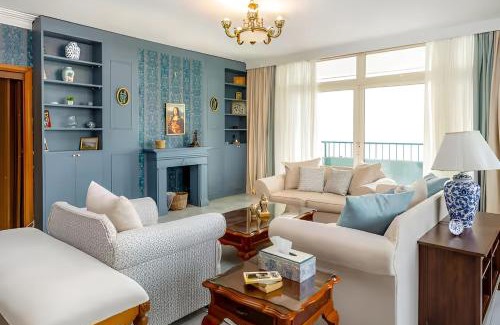 Maadi Apartment | 5 BR Ottoman khan with nile & pyramid view