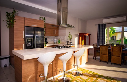 Washington Villa | 5 ⭐ Casa Bella private 3BE/3BA Villa close to best beaches
