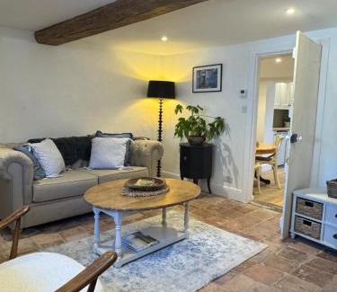 Moffat House | 5 chapel lane Wymondham Norfolk