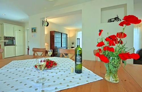 Butkovici Villa | 5 * Charming villa with large heated pool, 2 tennis courts, jaccuzzi