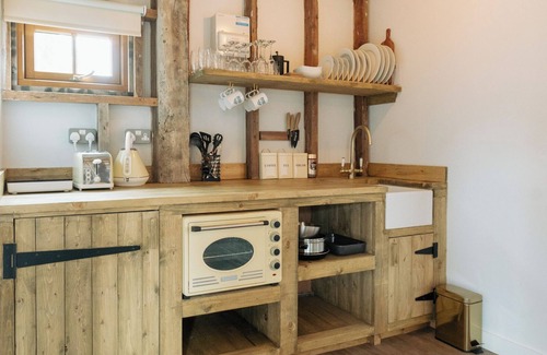 Beccles House | 5 Henham Barns, Henham Park nr Southwold, Suffolk, NR34 8AQ, Oak framed style oasis in Country Suffo