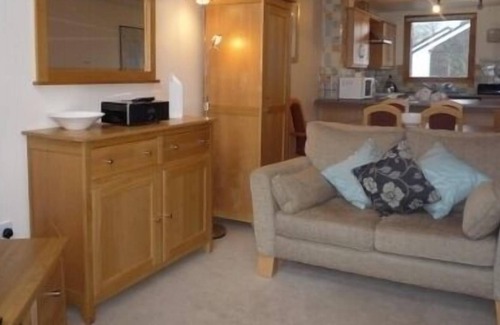Keswick Cabin | 5 KESWICK BRIDGE, family friendly, with a garden in Keswick