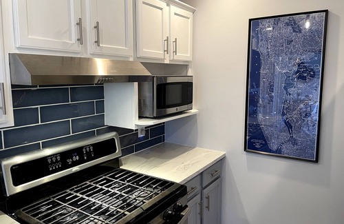 Granger House | 5 mi to ND