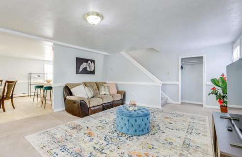 Auburn House | 5 Mi to to Downtown Worcester Quiet Townhome