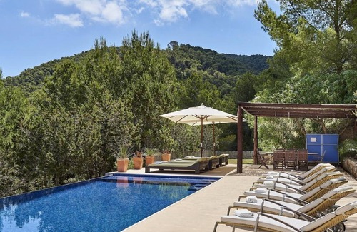 Ibiza Island House | 5 min from the beach! House with private pool for 8 people