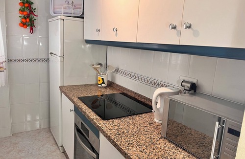Santa Pola Apartment | 5 min from the sea Pool - WiFi - Flamingos - 2BR