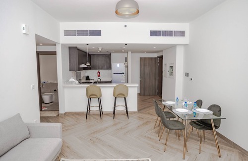 Bur Dubai Apartment | ✔5 Min to World Trade Centre! ✔2 Minutes to Metro Modern✔ Luxury Living
