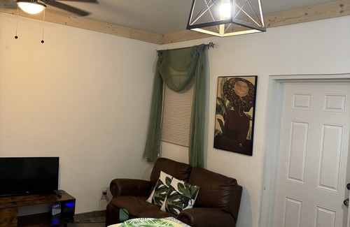 Hartswell Apartment | 5 minute away from three breathtaking beaches