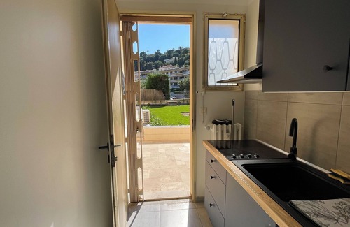 Beaulieu-sur-Mer Apartment | 5 minutes from Beaulieu sur Mer beach, studio with fully-equipped kitchen, shower and WC.