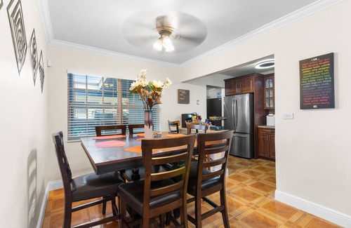 Miami Gardens House | 5 minutes from Hard Rock Stadium, and less than 30 minutes from South Beach