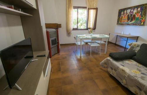Olbia Apartment | 5 MINUTES FROM THE SEAFRONT -Apartment & garden