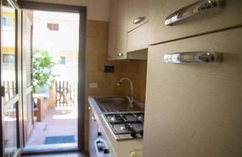 Olbia Apartment | 5 MINUTES FROM THE SEAFRONT -Apartment & garden