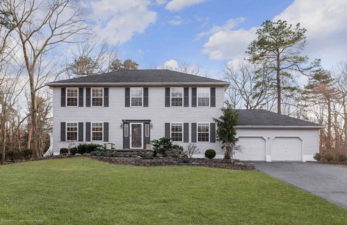 Jackson House | 5 Minutes from Six Flags 1 Hr from Philly and NYC, 25 minutes from the beach!